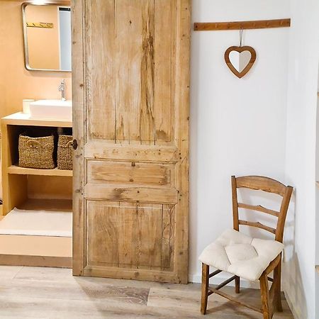 Le Petit Cocon De Chateau Chalon Ngoại thất bức ảnh